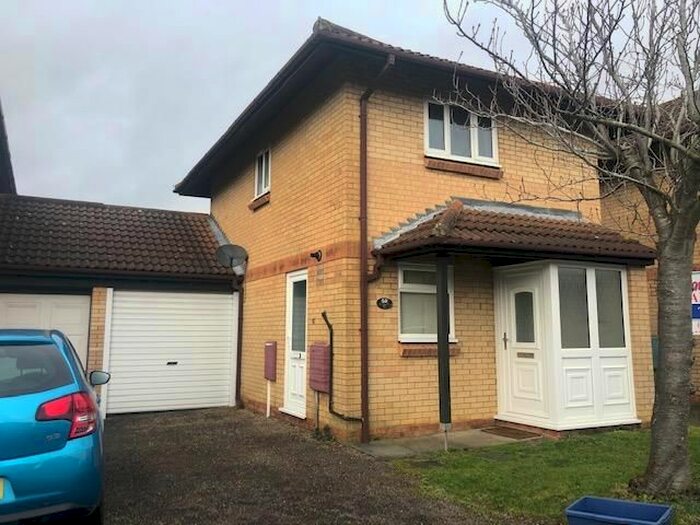2 Bedroom Property To Rent In Petworth, Great Holm, Milton Keynes, MK8