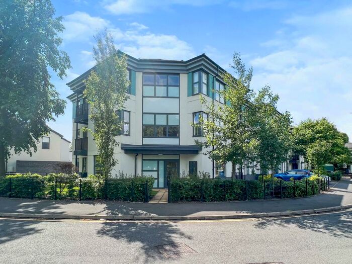 2 Bedroom Flat To Rent In Cawdor Crescent, Birmingham, B16