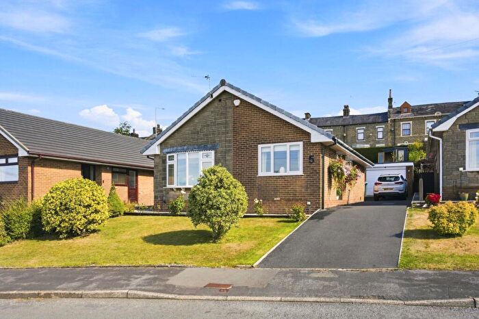 2 Bedroom Detached Bungalow For Sale In Walton Close, Bacup, OL13