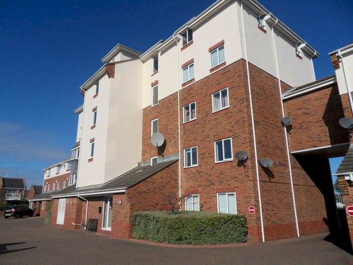 2 Bedroom Apartment To Rent In Commissioners Wharf, Royal Quays, North Shields, NE29