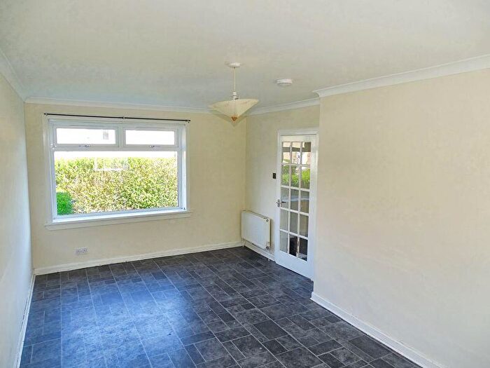 4 Bedroom Semi-Detached House For Sale In Woodside Terrace, Clackmannan, FK10