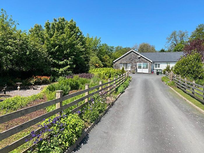 10 Bedroom Detached Bungalow For Sale In Cribyn, Lampeter, SA48