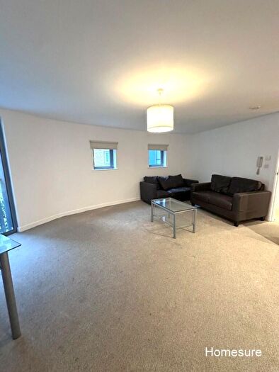 2 Bedroom Apartment To Rent In Apartment, Henry Street, L1