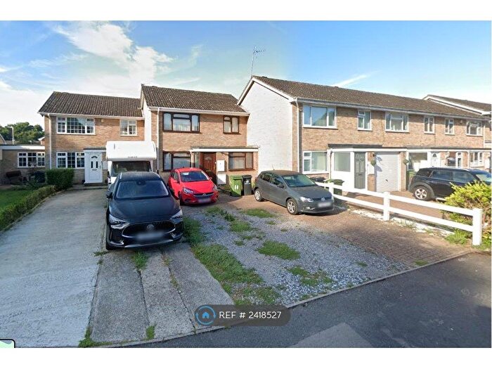 3 Bedroom Terraced House To Rent In Netley Close, Maidstone, ME14