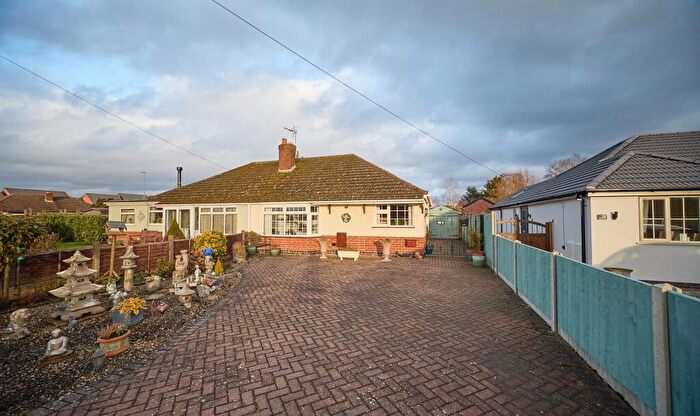 2 Bedroom Semi-Detached Bungalow For Sale In Greenwood Road, Stoke Golding, CV13