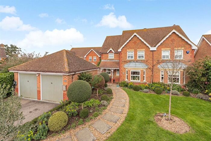 4 Bedroom Detached House For Sale In Birkdale Close, Molehill Road, Chestfield, Whitstable, CT5