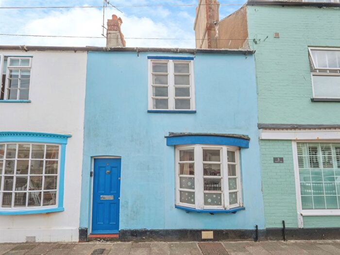3 Bedroom Terraced House For Sale In Governors Lane, Weymouth, DT4