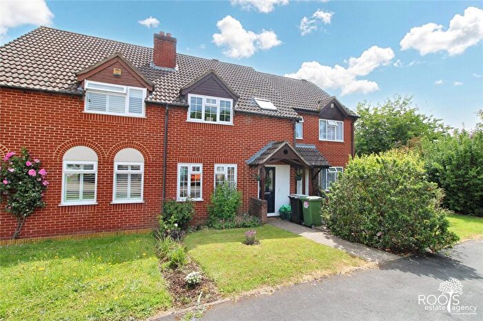 3 Bedroom Terraced House For Sale In Medway Close, Thatcham, Berkshire, RG18