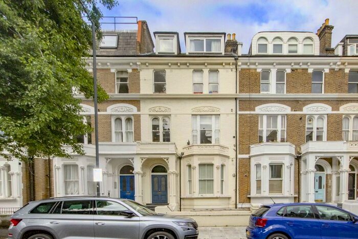 1 Bedroom Flat To Rent In Sinclair Road, London, W14