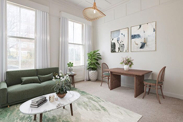 1 Bedroom Studio To Rent In Norfolk Terrace, Brighton, BN1