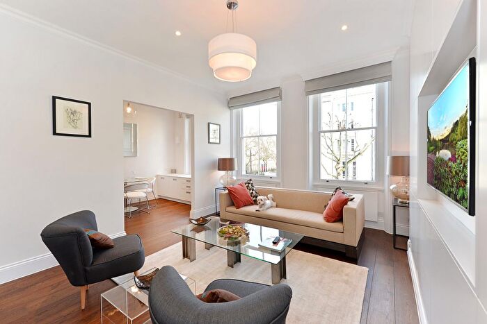 1 Bedroom Flat To Rent In Queen's Gate, South Kensington, London, SW7