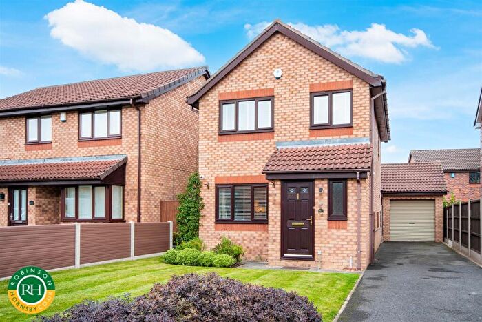 3 Bedroom Detached House For Sale In Farnborough Drive, Doncaster, DN4