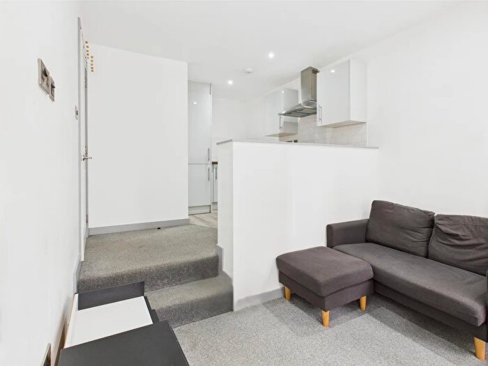 1 Bedroom Flat To Rent In Tivoli House, Hull, HU1