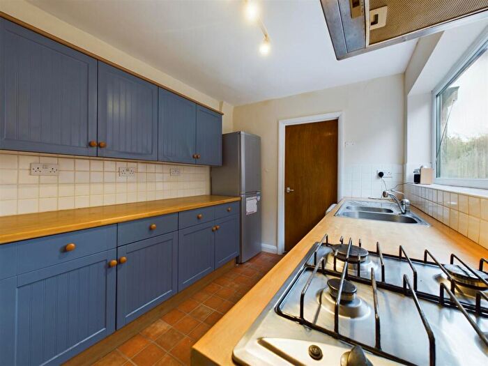 3 Bedroom House To Rent In Hallamshire Road, Sheffield, S10