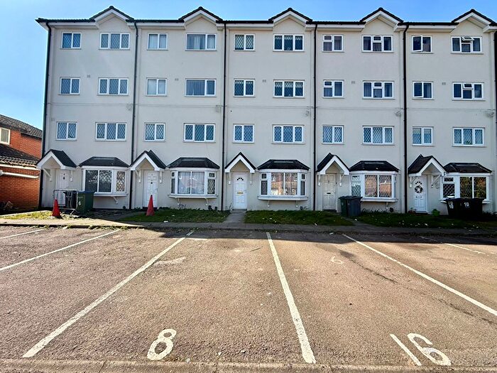 3 Bedroom Terraced House To Rent In Ballot Street, Smethwick, B66