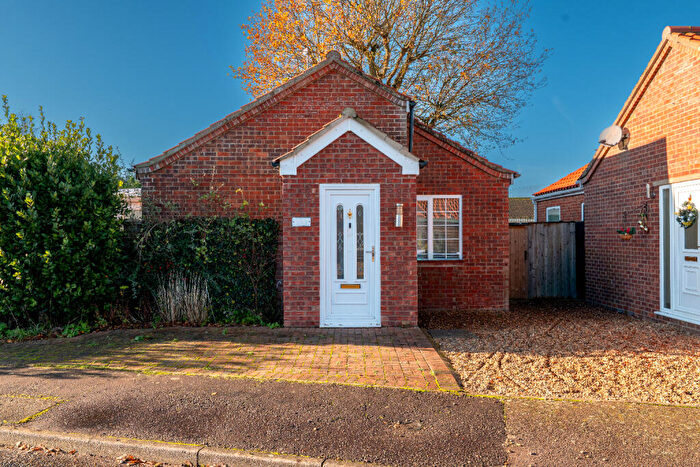 2 Bedroom Detached Bungalow For Sale In Walcups Lane, Great Massingham, King's Lynn, PE32