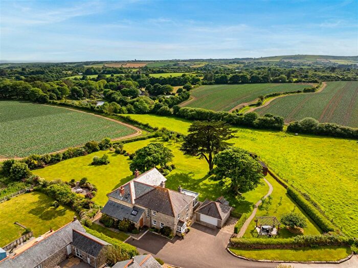 4 Bedroom Detached House For Sale In Crowntown, Helston, TR13