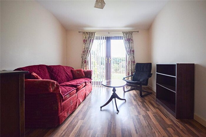 1 Bedroom Apartment To Rent In Greystoke Road, Cambridge, CB1