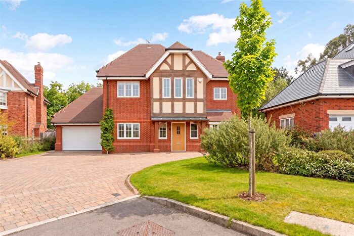 5 Bedroom Detached House For Sale In Montague Park, Winkfield, Windsor, SL4