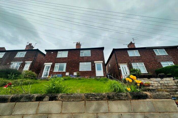 3 Bedroom Semi-Detached House To Rent In Calverton Road, Nottingham, NG5