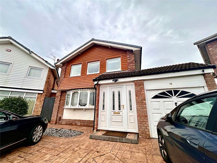 3 Bedroom Detached House For Sale In Bean Leach Avenue, Stockport, Greater Manchester, SK2