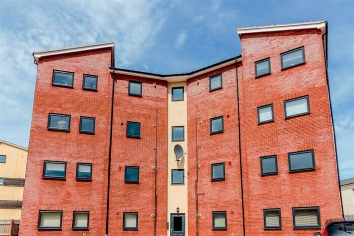 1 Bedroom Apartment To Rent In Blake Street, Aylesbury, HP19