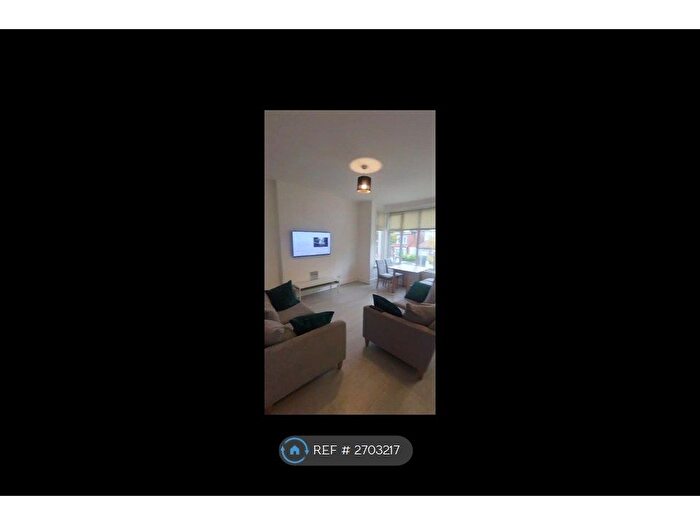 1 Bedroom Flat To Rent In Station Road, London, E4