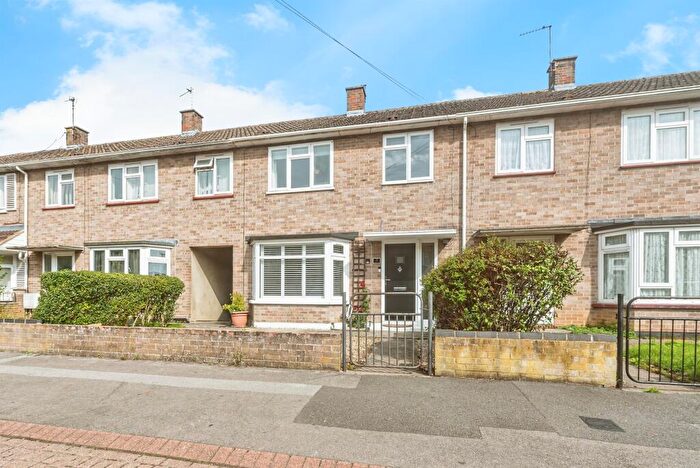 3 Bedroom Terraced House For Sale In Bulrush Road, Oxford, OX4