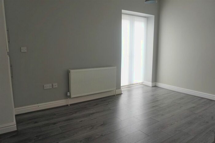 1 Bedroom Flat To Rent In Derby Lane, Old Swan, Liverpool L13