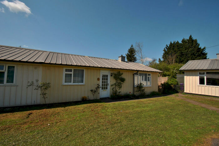 3 Bedroom Semi-Detached Bungalow To Rent In Campfield Way, Letchworth Garden City, SG6