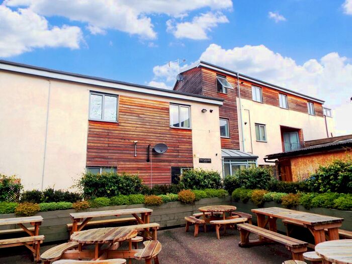 1 Bedroom Apartment To Rent In High Street, Newmarket, CB8