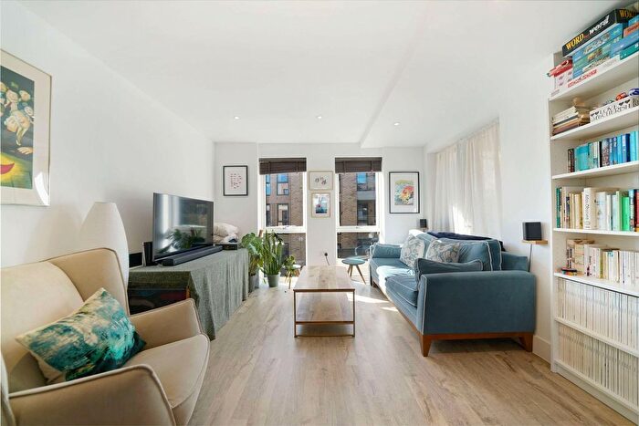 1 Bedroom Flat For Sale In Kempton Mews, East Ham, London, E6