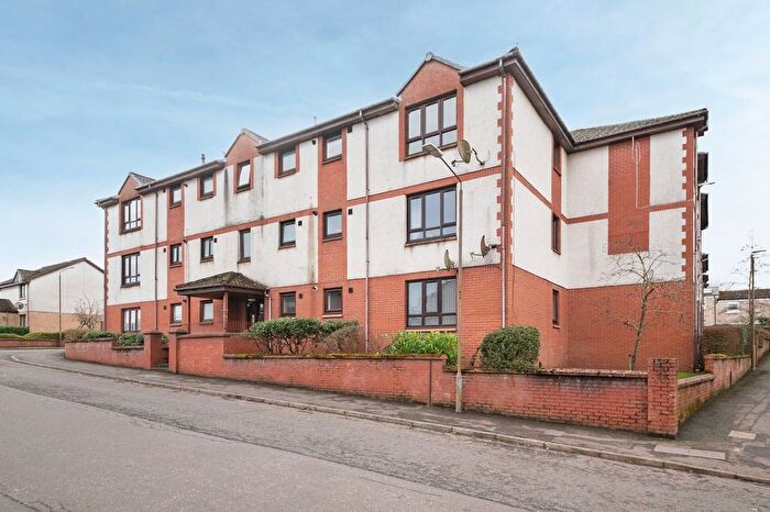 2 Bedroom Flat For Sale In Bulloch Crescent, Denny, FK6