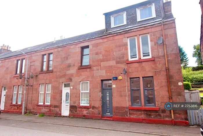 1 Bedroom Flat To Rent In Middleton Street, Alexandria, G83