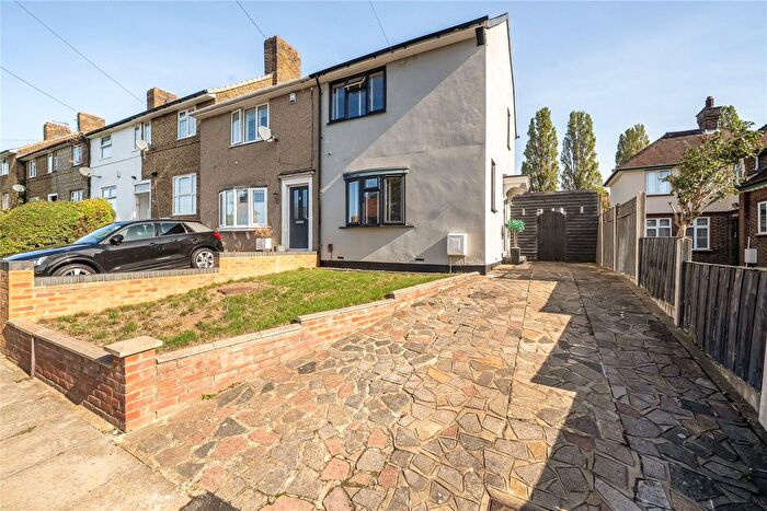 2 Bedroom End Terrace House For Sale In Churchdown, Bromley, BR1