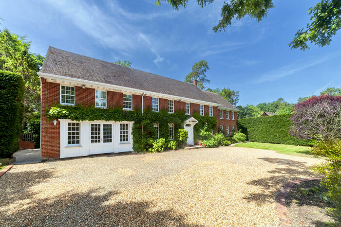 9 Bedroom Detached House To Rent In St. Marys Road, Ascot, SL5