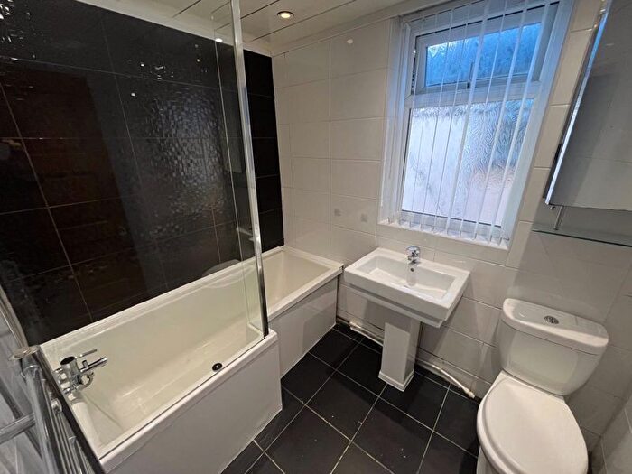 3 Bedroom Terraced House To Rent In Rufford Road, Bootle, L20