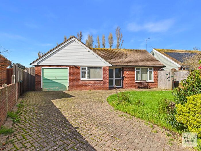 3 Bedroom Detached Bungalow For Sale In Pine Walk, Rose Green Bognor Regis, PO21