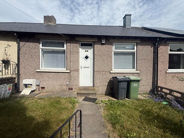 2 Bedroom Bungalow To Rent In Lawrence Road, Huddersfield, HD1