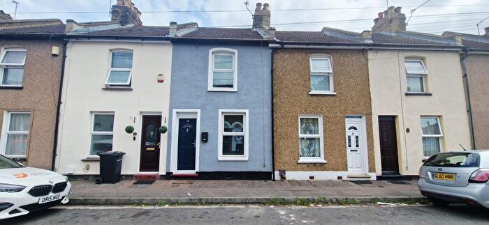 2 Bedroom Terraced House To Rent In Rural Vale, Northfleet, Gravesend, Kent, DA11