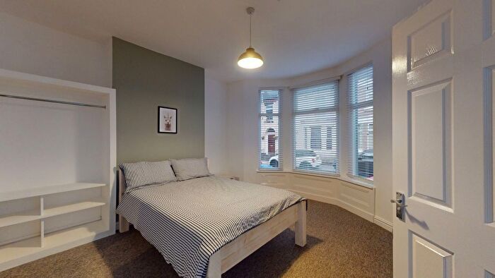 5 Bedroom Semi-Detached House To Rent In Belgrave Road, Liverpool, L17