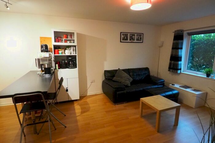 2 Bedroom Flat To Rent In The Boulevard, West Didsbury, M20