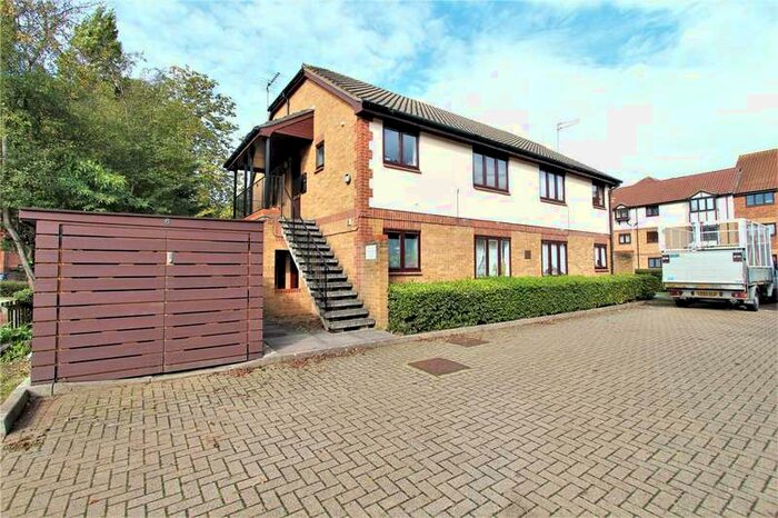Flat To Rent In Heron Court, Booth Road, London, NW9