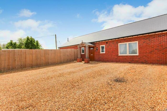 3 Bedroom Semi-Detached Bungalow To Rent In Tower Farm Barns, New Long Drove, Holme, Peterborough, PE7