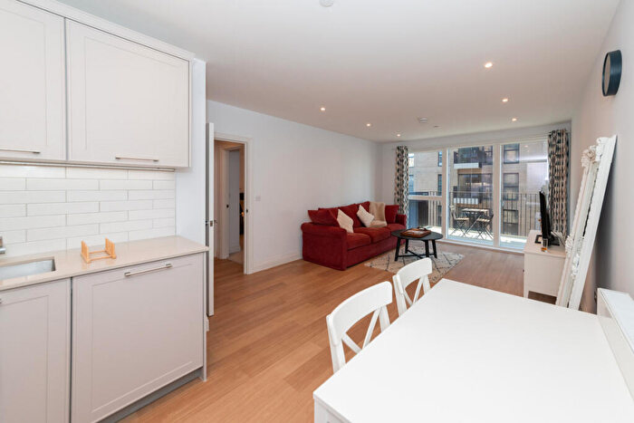 1 Bedroom Flat For Sale In Palmer Street, Reading, RG1