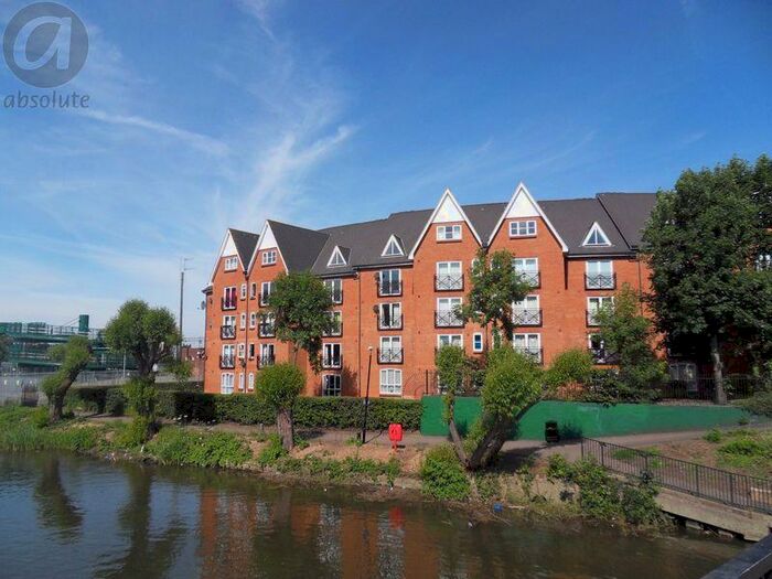 2 Bedroom Apartment To Rent In Crown Quay, Prebend Street, Bedford, MK40
