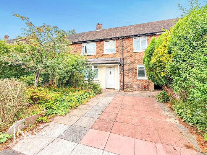 4 Bedroom Town House For Sale In Edgeworth Avenue, Ainsworth, Bolton, BL2