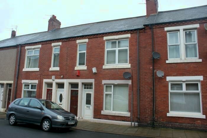 2 Bedroom Apartment To Rent In South Shields, NE33