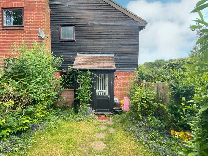 1 Bedroom End Of Terrace House To Rent In Plough Way, Winchester, SO22