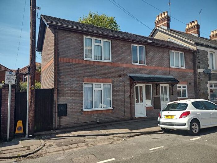 3 Bedroom End Of Terrace House To Rent In Coburn Street, Cathays, Cardiff, CF24